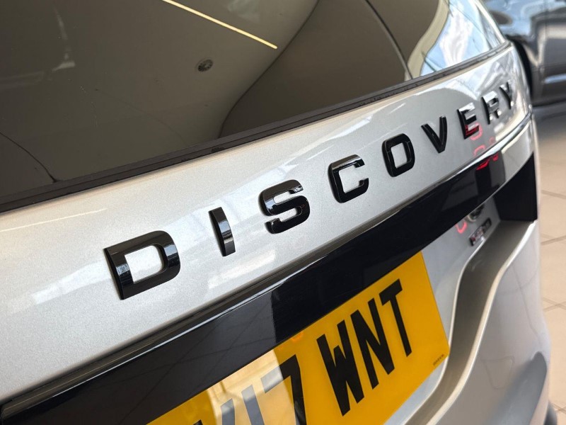 2017 (17) LAND ROVER DISCOVERY 3.0 TD6 HSE Luxury 5dr Auto 5628360