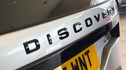2017 (17) LAND ROVER DISCOVERY 3.0 TD6 HSE Luxury 5dr Auto 5628360