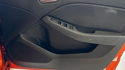 2021 (21) RENAULT CLIO 1.0 TCe 90 Iconic 5dr 5647139