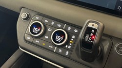 2022 (22) LAND ROVER DEFENDER 3.0 D250 X-Dynamic S 110 5dr Auto 5643643