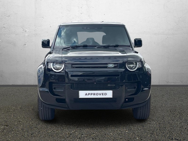 2022 (22) LAND ROVER DEFENDER 3.0 D250 X-Dynamic S 110 5dr Auto 5643617