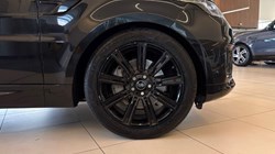 2021 (21) LAND ROVER RANGE ROVER SPORT 3.0 D300 HSE 5dr Auto 5634028