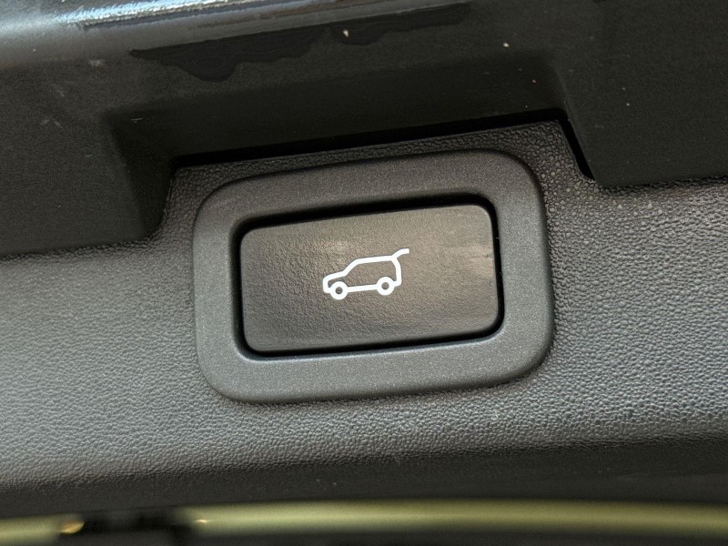 2019 (69) LAND ROVER DISCOVERY 3.0 SDV6 HSE 5dr Auto 5617394