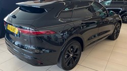 2024 (74) JAGUAR F-PACE 2.0 D200 R-Dynamic HSE Black 90th Anniv 5dr Auto 5637400