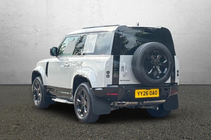 2026 (26) LAND ROVER DEFENDER 3.0 D250 X-Dynamic SE 90 3dr Auto