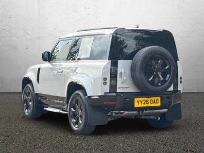 2026 (26) LAND ROVER DEFENDER 3.0 D250 X-Dynamic SE 90 3dr Auto