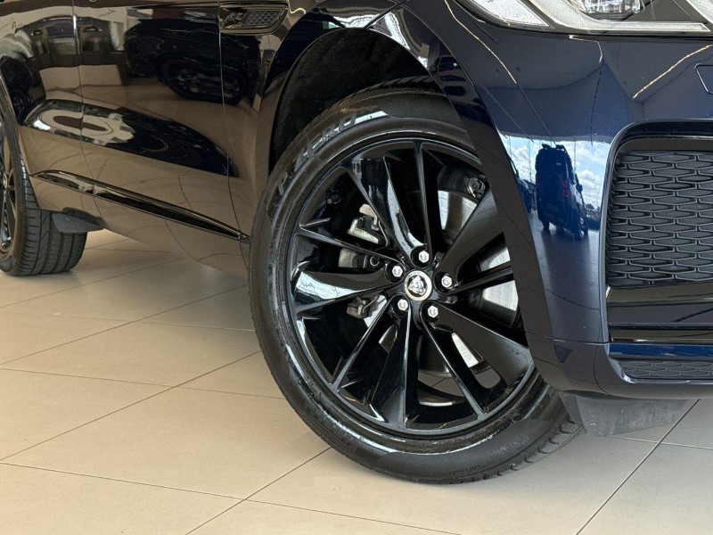 2023 (23)  JAGUAR F-PACE 2.0 D200 R-Dynamic SE Black 5dr Auto AWD 5639328