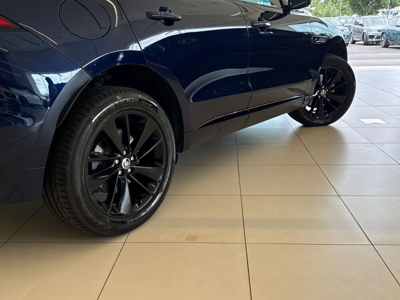 2023 (23)  JAGUAR F-PACE 2.0 D200 R-Dynamic SE Black 5dr Auto AWD 5639332
