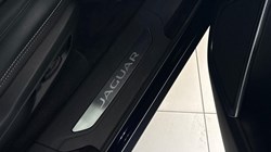 2023 (23) JAGUAR F-PACE 2.0 D200 R-Dynamic SE Black 5dr Auto AWD 5639322