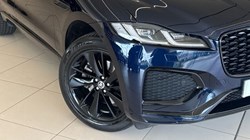 2023 (23) JAGUAR F-PACE 2.0 D200 R-Dynamic SE Black 5dr Auto AWD 5639326