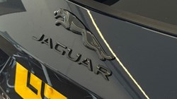 2023 (23) JAGUAR F-PACE 2.0 D200 R-Dynamic SE Black 5dr Auto AWD 5639329