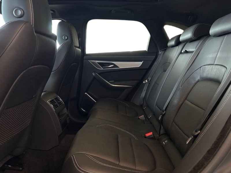 2023 (23)  JAGUAR F-PACE 2.0 D200 R-Dynamic SE Black 5dr Auto AWD 5639289
