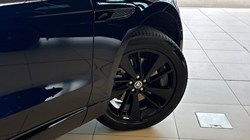 2023 (23) JAGUAR F-PACE 2.0 D200 R-Dynamic SE Black 5dr Auto AWD 5639333