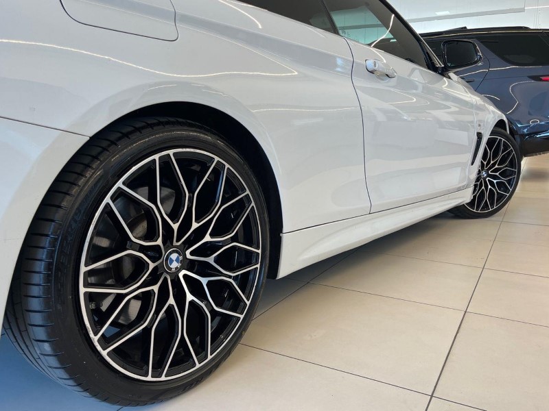 2017 (67) BMW 4 SERIES 420i M Sport 2dr Auto [Professional Media] 5651791
