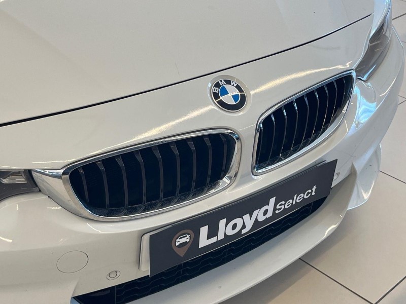2017 (67) BMW 4 SERIES 420i M Sport 2dr Auto [Professional Media] 5651786