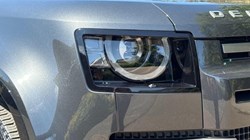 2025 (25) LAND ROVER DEFENDER 3.0 D350 X-Dynamic SE 90 3dr Auto 5603402