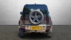 2025 (25) LAND ROVER DEFENDER 3.0 D350 X-Dynamic SE 90 3dr Auto 5603391