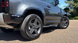 2025 (25) LAND ROVER DEFENDER 3.0 D350 X-Dynamic SE 90 3dr Auto 5603435