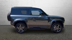 2025 (25) LAND ROVER DEFENDER 3.0 D350 X-Dynamic SE 90 3dr Auto 5603390