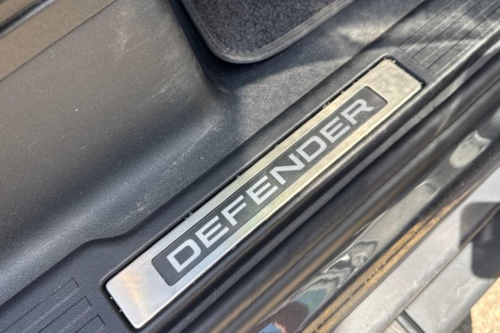 2025 (25) LAND ROVER DEFENDER 3.0 D350 X-Dynamic SE 90 3dr Auto 5603425