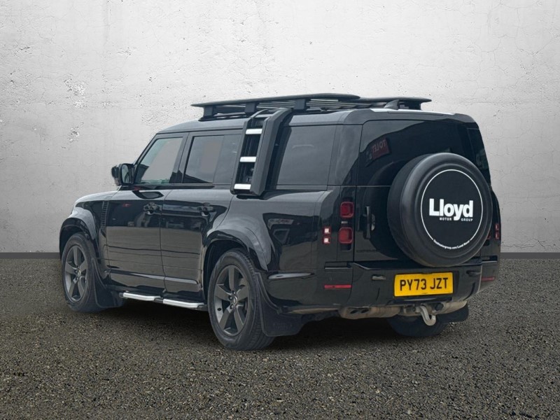 2024 (73) LAND ROVER DEFENDER 3.0 D300 X-Dynamic HSE 130 5dr Auto [8 Seat] 5632889