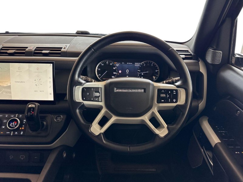 2024 (73) LAND ROVER DEFENDER 3.0 D300 X-Dynamic HSE 130 5dr Auto [8 Seat] 5632902