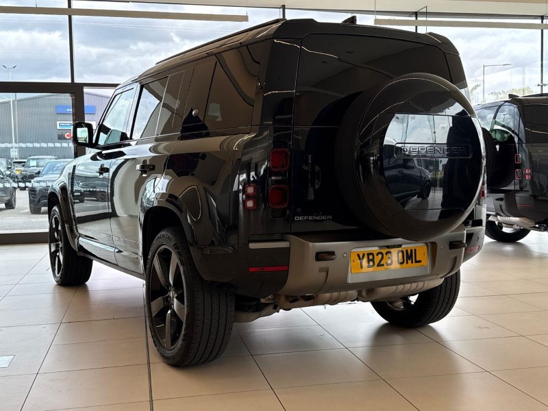 2023 (23) LAND ROVER DEFENDER 3.0 D250 X-Dynamic HSE 110 5dr Auto 5656642