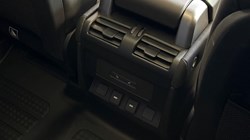 2023 (23) LAND ROVER DEFENDER 3.0 D250 X-Dynamic HSE 110 5dr Auto 5656608
