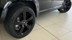2023 (23) LAND ROVER DEFENDER 3.0 D250 X-Dynamic HSE 110 5dr Auto 5656636