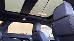 2025 (25) LAND ROVER RANGE ROVER EVOQUE 2.0 D200 Dynamic SE 5dr Auto 5665727