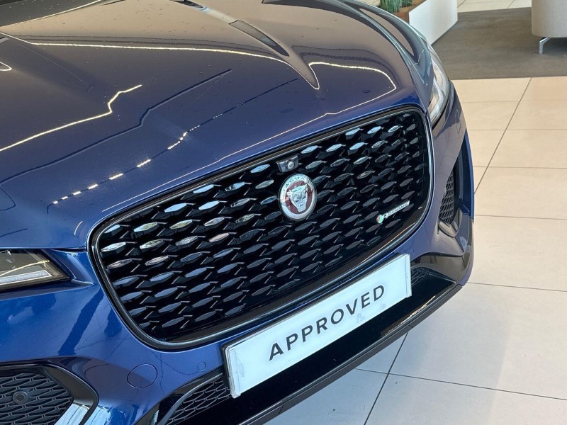 2021 (21) JAGUAR F-PACE 2.0 D200 R-Dynamic S 5dr Auto AWD 5649844