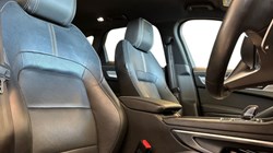 2021 (21) JAGUAR F-PACE 2.0 D200 R-Dynamic S 5dr Auto AWD 5649827