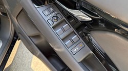 2025 (25) LAND ROVER RANGE ROVER EVOQUE 1.5 P270e Edition 5dr Auto 5598074