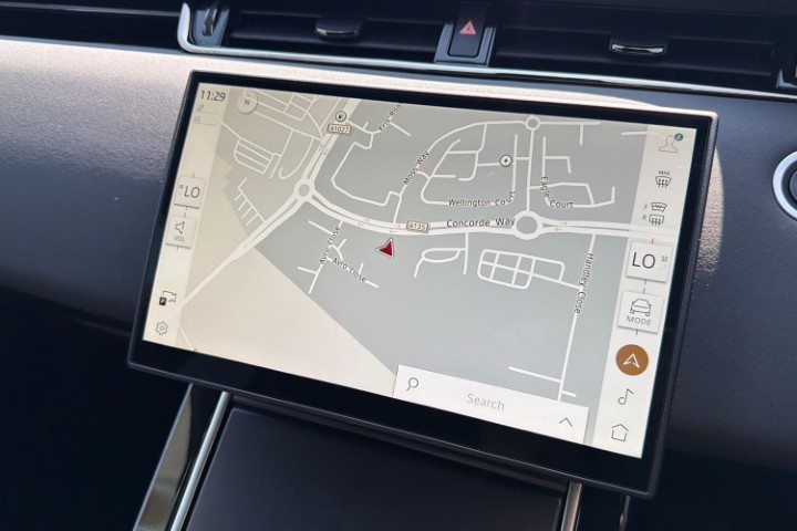 2025 (25) LAND ROVER RANGE ROVER EVOQUE 1.5 P270e Edition 5dr Auto 5599068