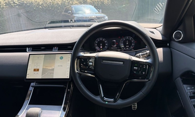 2025 (25) LAND ROVER RANGE ROVER EVOQUE 1.5 P270e Edition 5dr Auto 5598066