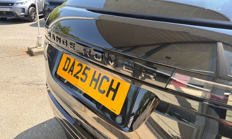 2025 (25) LAND ROVER RANGE ROVER EVOQUE 1.5 P270e Edition 5dr Auto 5598090