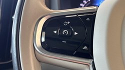 2021 (21) VOLVO XC60 2.0 T8 Recharge PHEV Inscription Pro 5dr AWD Auto 5658551