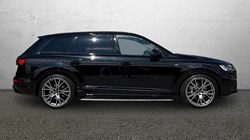 2023 (23) AUDI Q7 55 TFSI Quattro Vorsprung 5dr Tiptronic 5656441