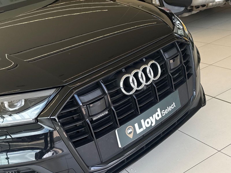 2023 (23) AUDI Q7 55 TFSI Quattro Vorsprung 5dr Tiptronic 5656478