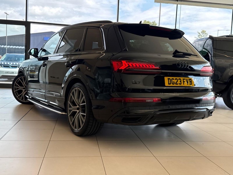2023 (23) AUDI Q7 55 TFSI Quattro Vorsprung 5dr Tiptronic 5656491