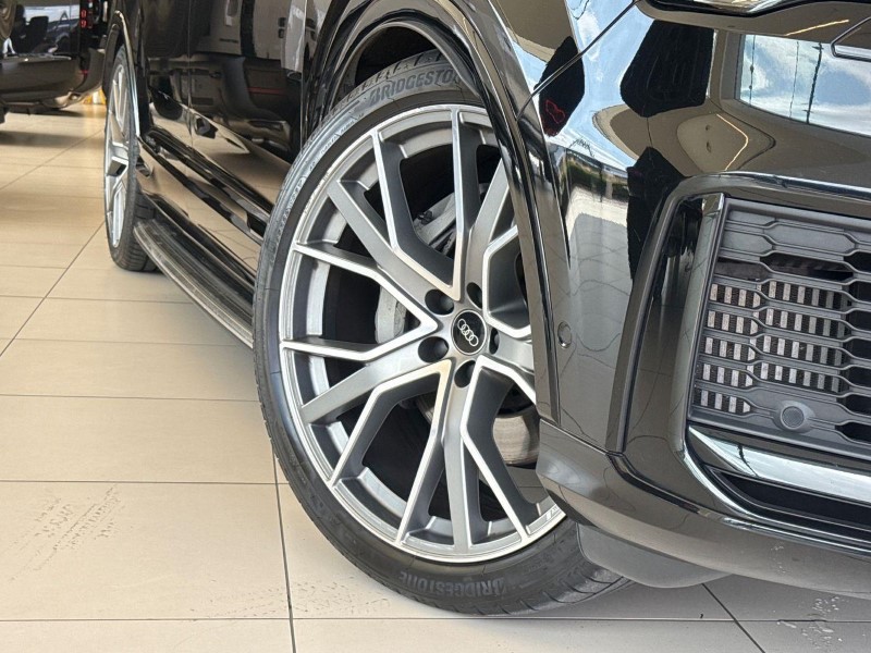 2023 (23) AUDI Q7 55 TFSI Quattro Vorsprung 5dr Tiptronic 5656479