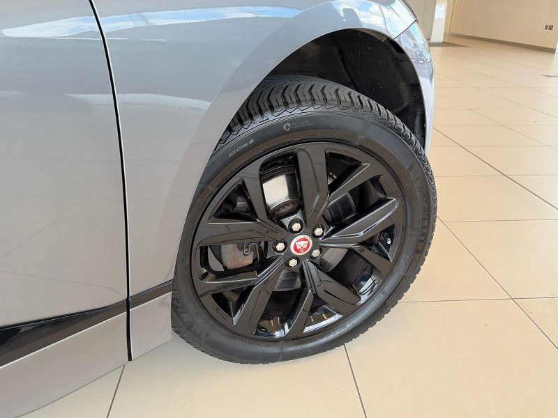 2022 (71) JAGUAR I-PACE 294kW EV400 Black 90kWh 5dr Auto [11kW Charger] 5671573