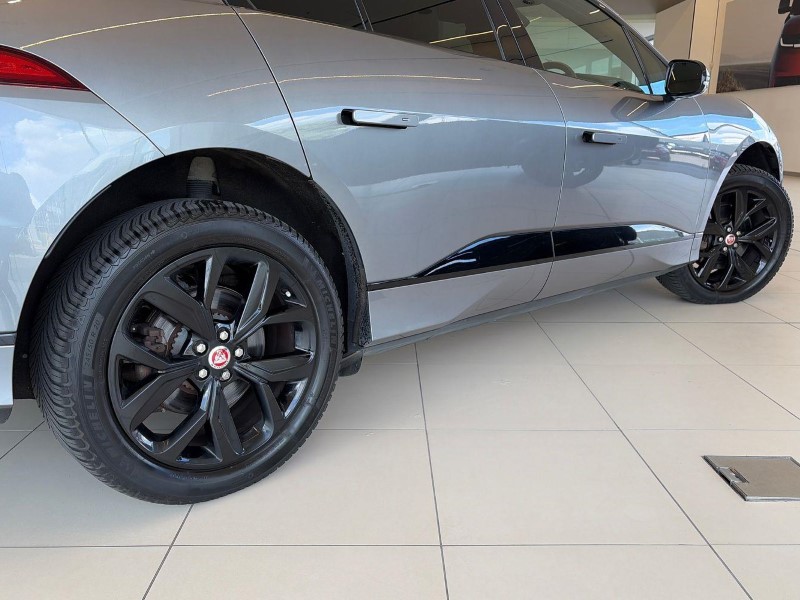 2022 (71) JAGUAR I-PACE 294kW EV400 Black 90kWh 5dr Auto [11kW Charger] 5671572