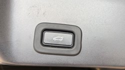 2021 (70) LAND ROVER RANGE ROVER EVOQUE 2.0 D200 R-Dynamic SE 5dr Auto 5686745