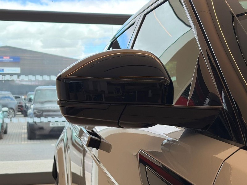 2021 (70) LAND ROVER RANGE ROVER EVOQUE 2.0 D200 R-Dynamic SE 5dr Auto 5686755