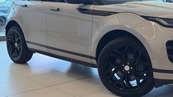 2021 (70) LAND ROVER RANGE ROVER EVOQUE 2.0 D200 R-Dynamic SE 5dr Auto 5686749
