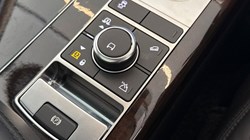 2021 (71) LAND ROVER RANGE ROVER 3.0 P400 Vogue 4dr Auto 5665690