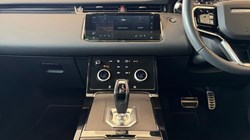 2022 (22) LAND ROVER RANGE ROVER EVOQUE 1.5 P300e Evoque Edition 5dr Auto 5685762