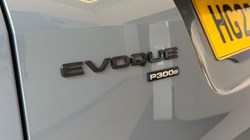 2022 (22) LAND ROVER RANGE ROVER EVOQUE 1.5 P300e Evoque Edition 5dr Auto 5685797