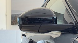 2022 (22) LAND ROVER RANGE ROVER EVOQUE 1.5 P300e Evoque Edition 5dr Auto 5685801